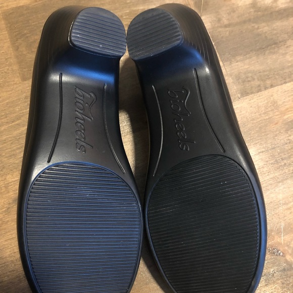 Black leather Bioheels with OrthoCushion size 7 wide - Picture 5 of 5